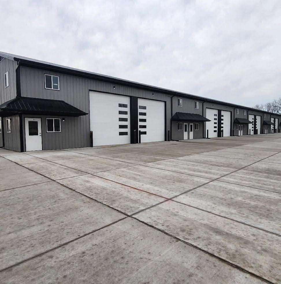 2211 Grandview AVE #7, Muscatine, IA 52761