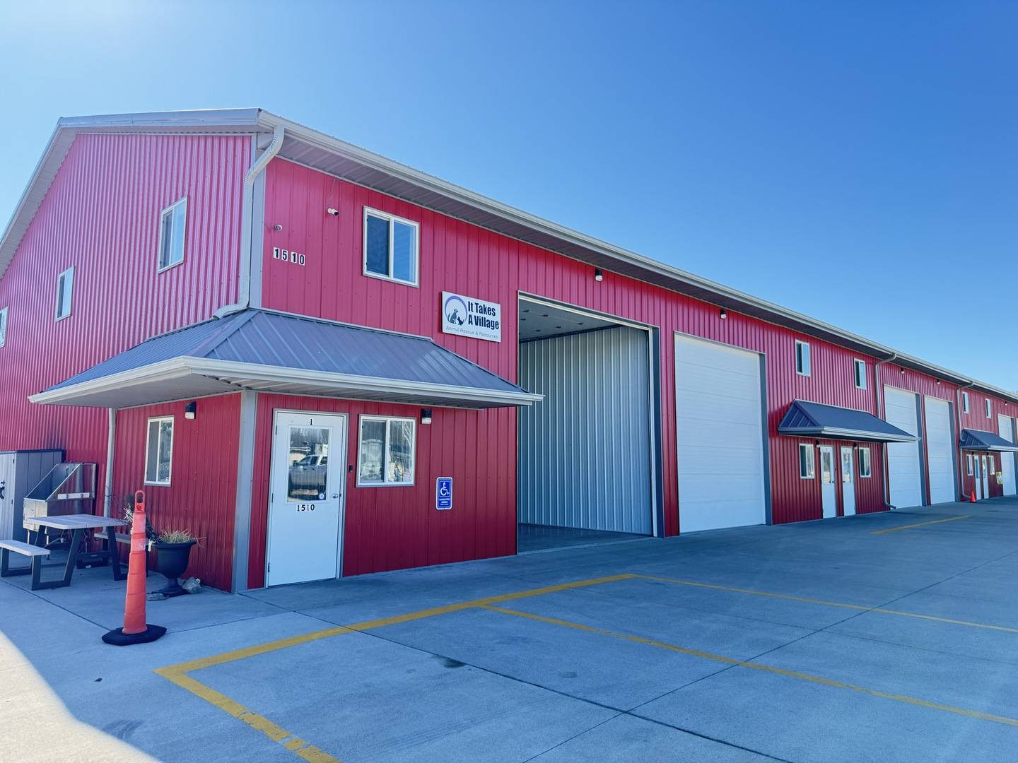 1510 Grandview AVE #1-2, Muscatine, IA 52761