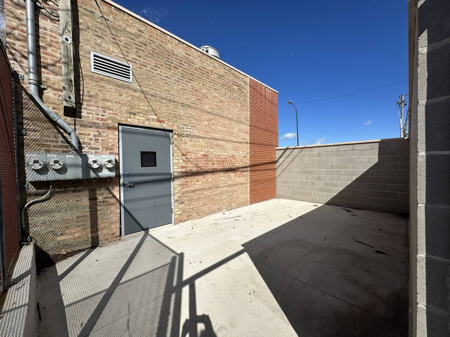 610 S Central Park AVE, Chicago, IL 60624