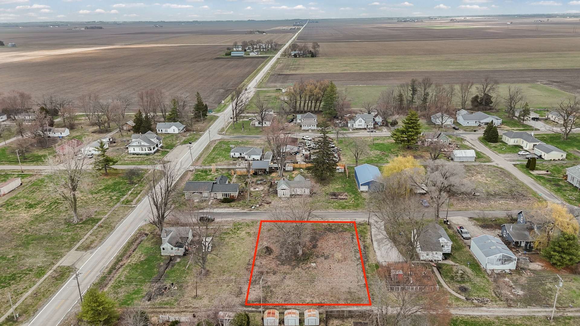 107 Sheridan ST, Longview, IL 61852