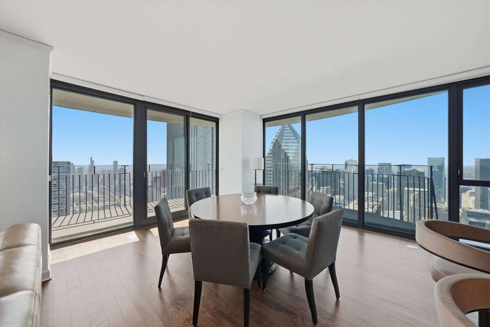 225 N Columbus DR #7201, Chicago, IL 60601