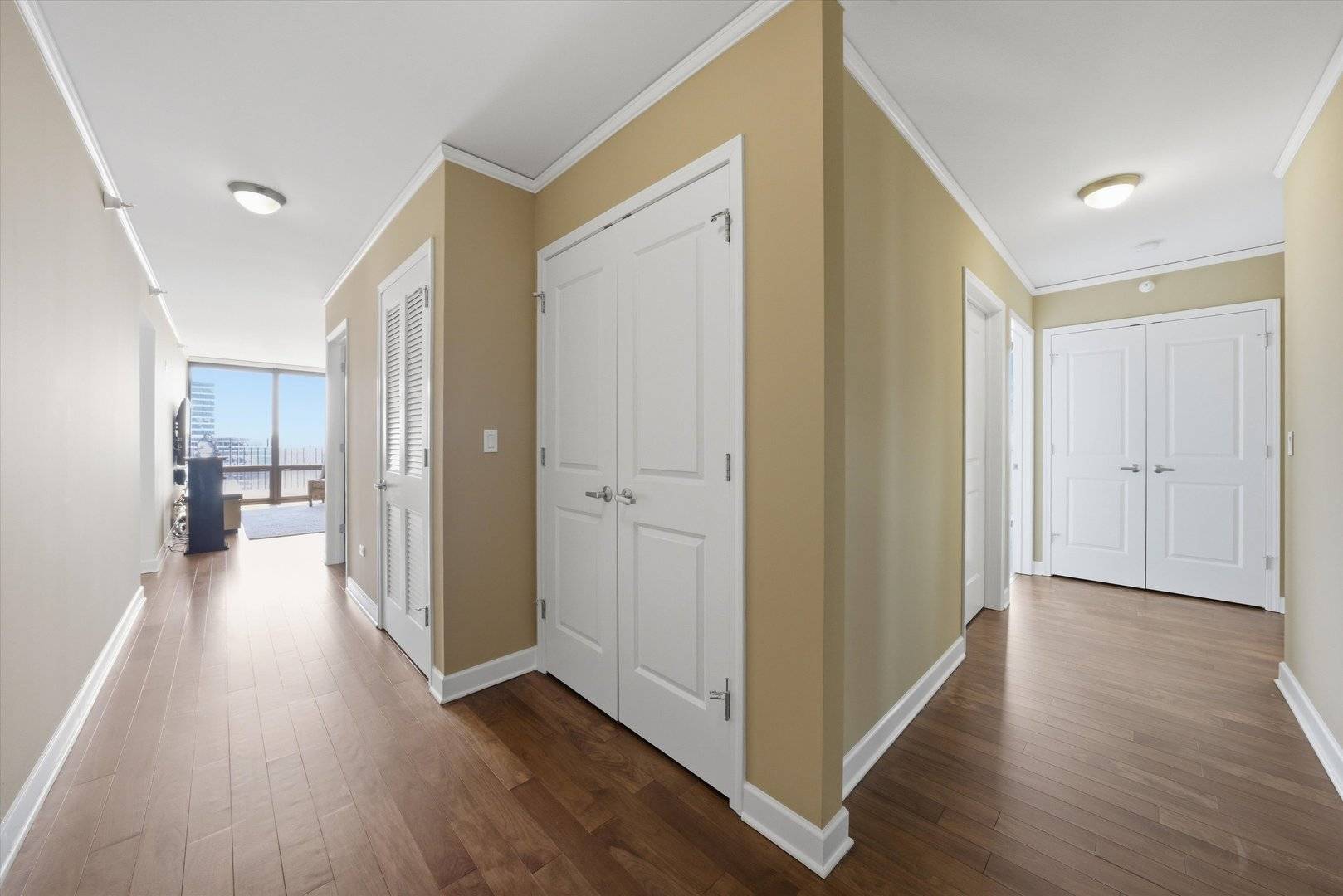 225 N Columbus DR #7201, Chicago, IL 60601