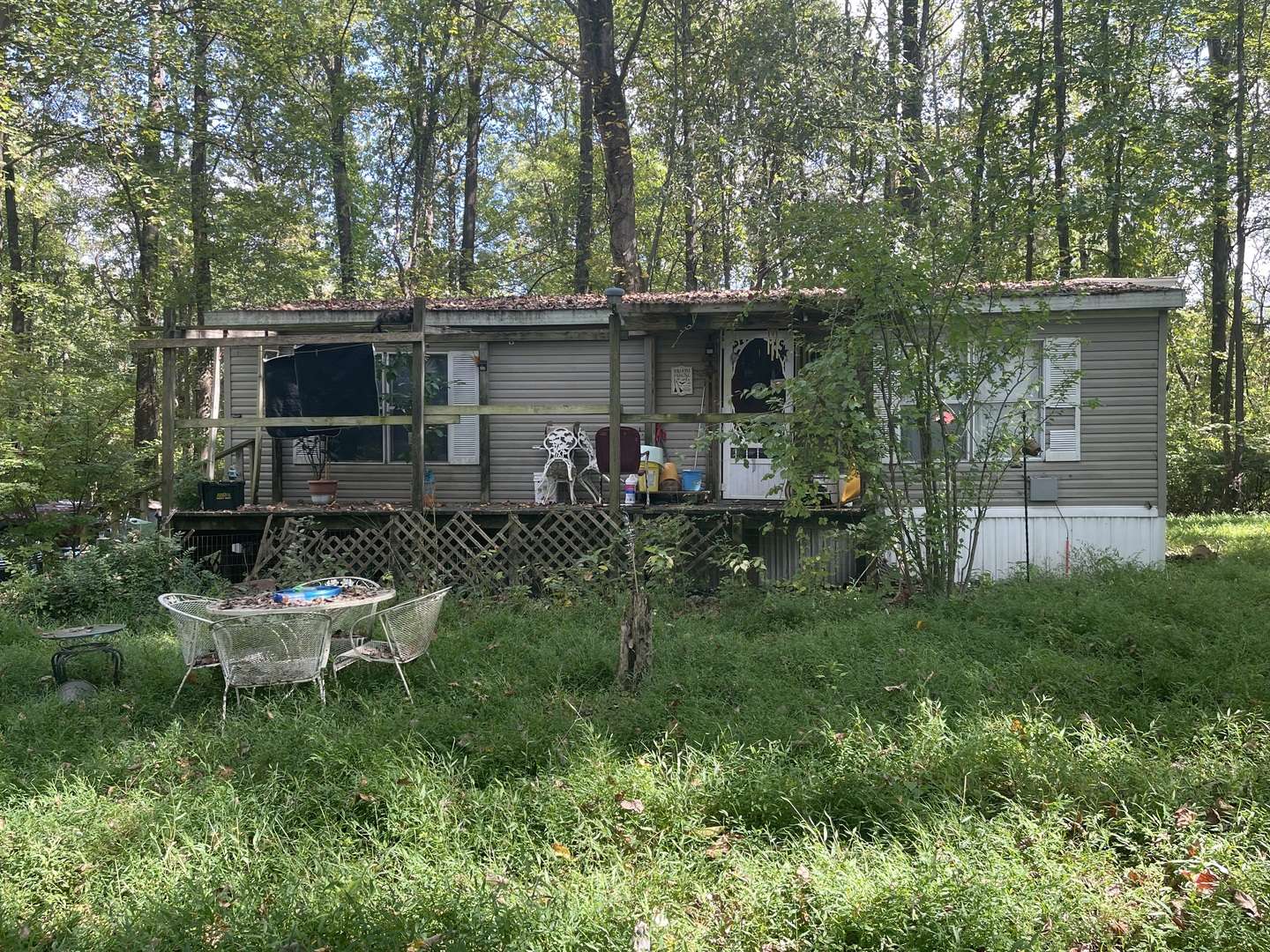 121 Lee LN, Murphysboro, IL 62966