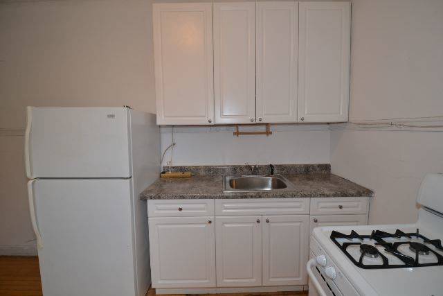 1917 W Winnemac AVE #2, Chicago, IL 60640