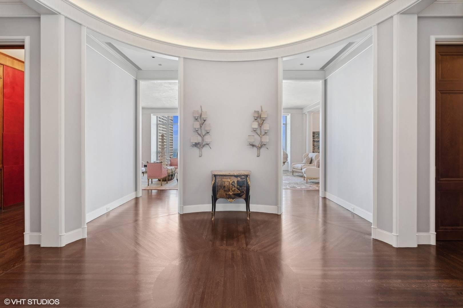 800 N Michigan AVE #63PH, Chicago, IL 60611