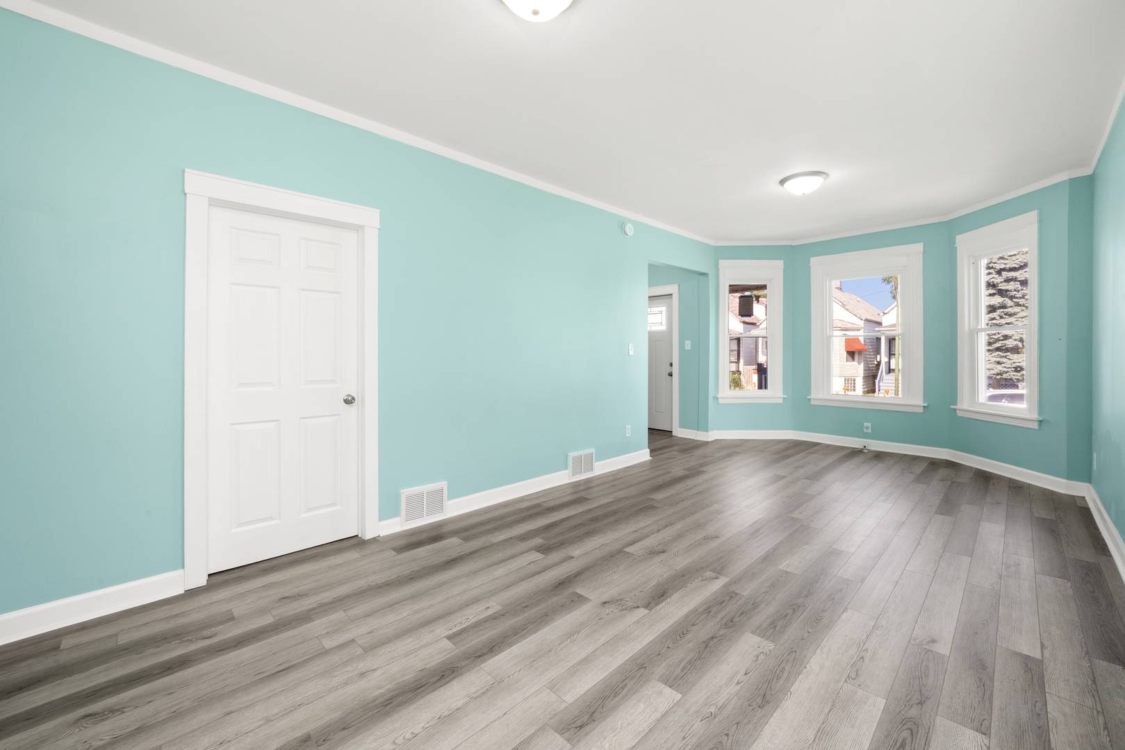 7128 S May ST, Chicago, IL 60621