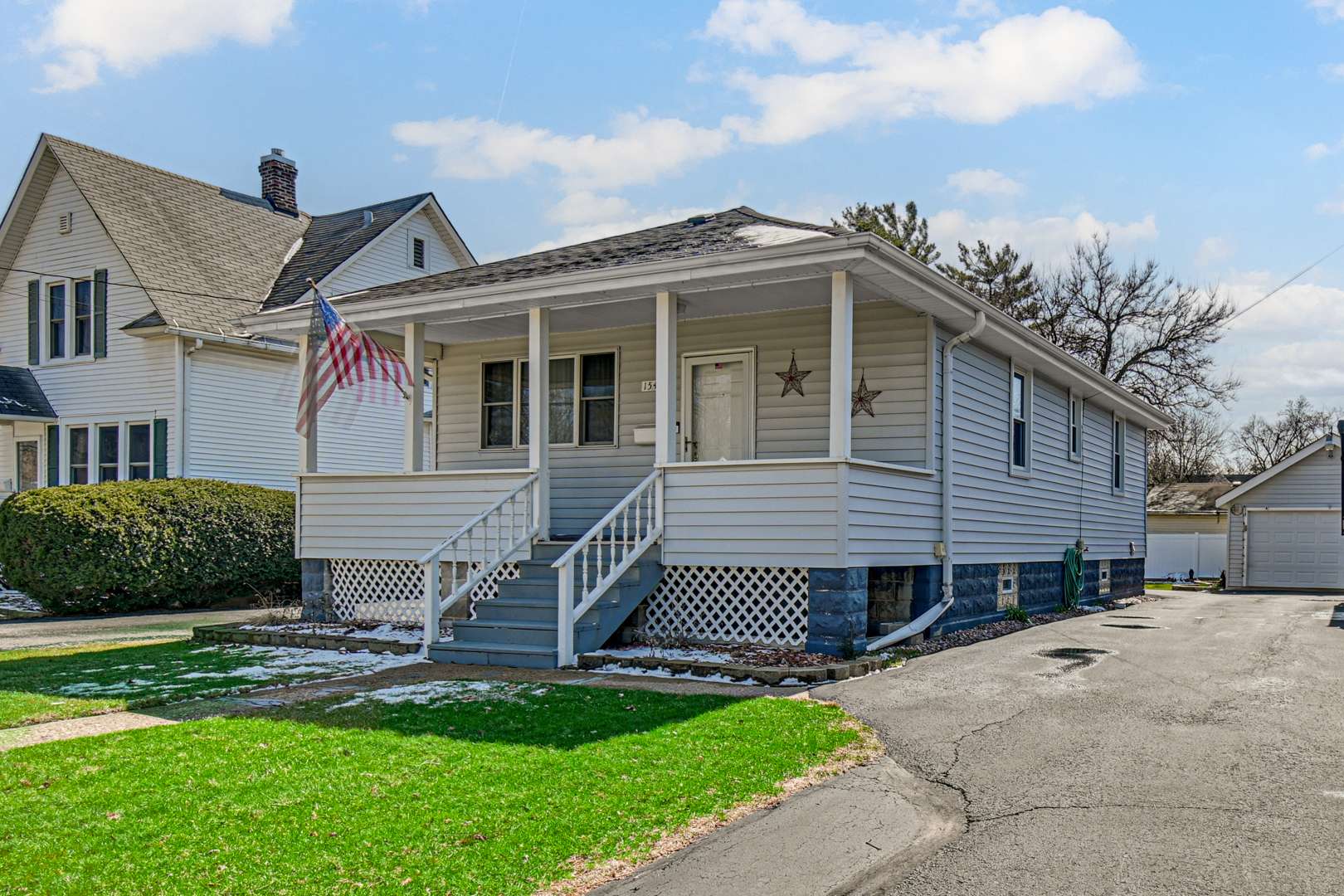 1545 Ridge RD, Homewood, IL 60430