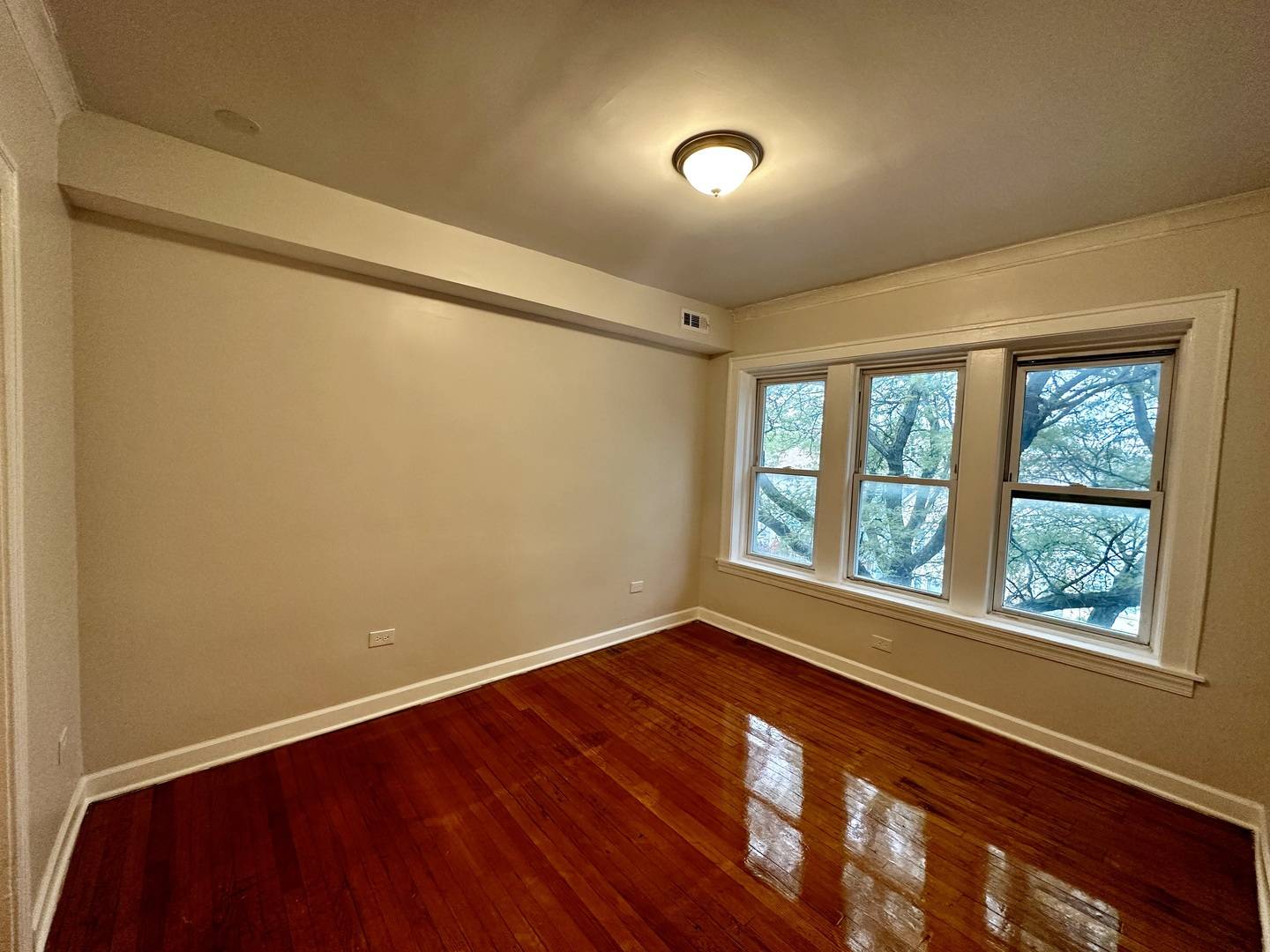 4056 W Crystal ST #1, Chicago, IL 60651