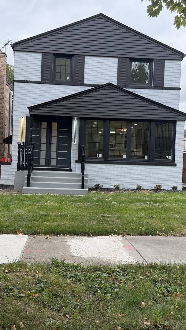3024 W Fargo AVE, Chicago, IL 60645