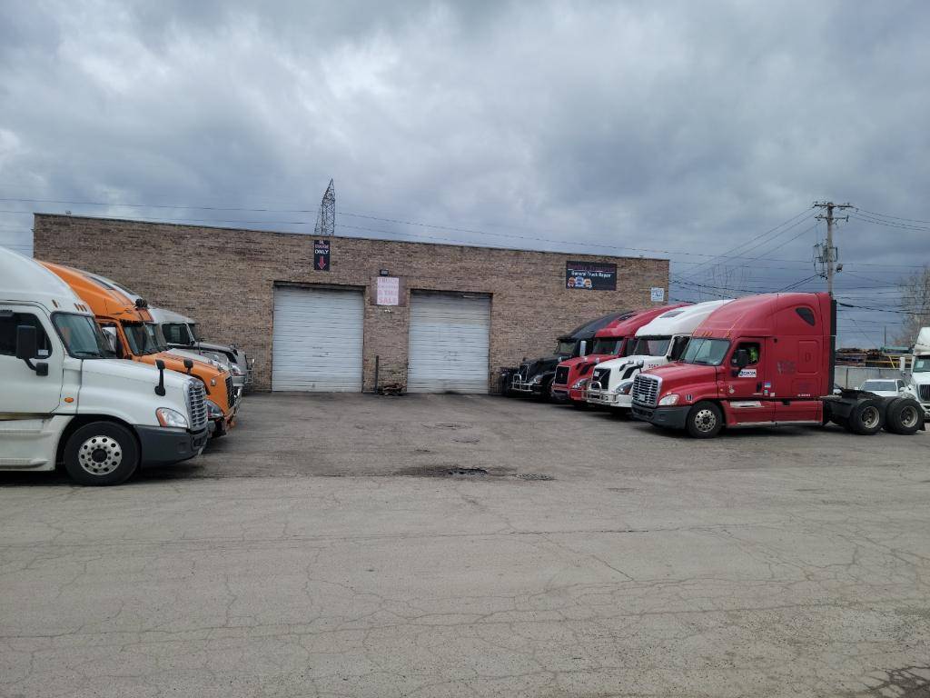9010 Beloit AVE #A, Bridgeview, IL 60455