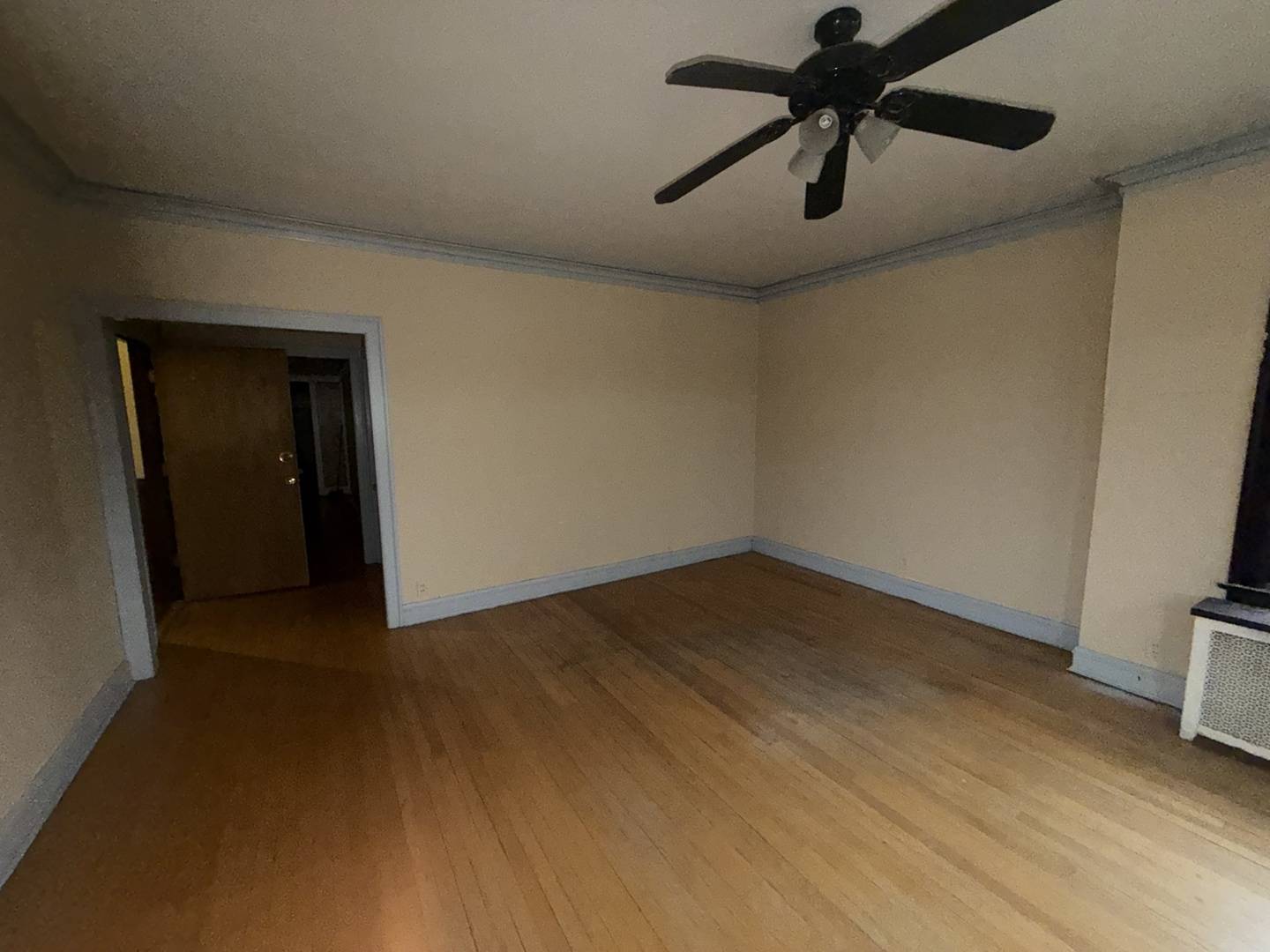 8236 S May ST, Chicago, IL 60620