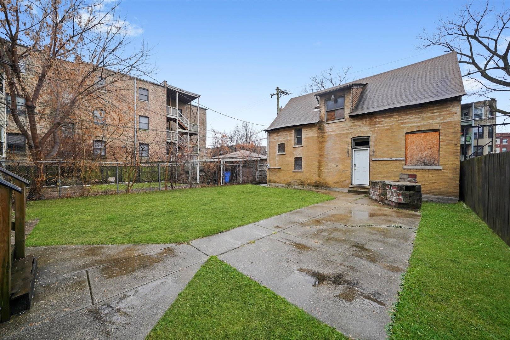 5930 S King DR, Chicago, IL 60637