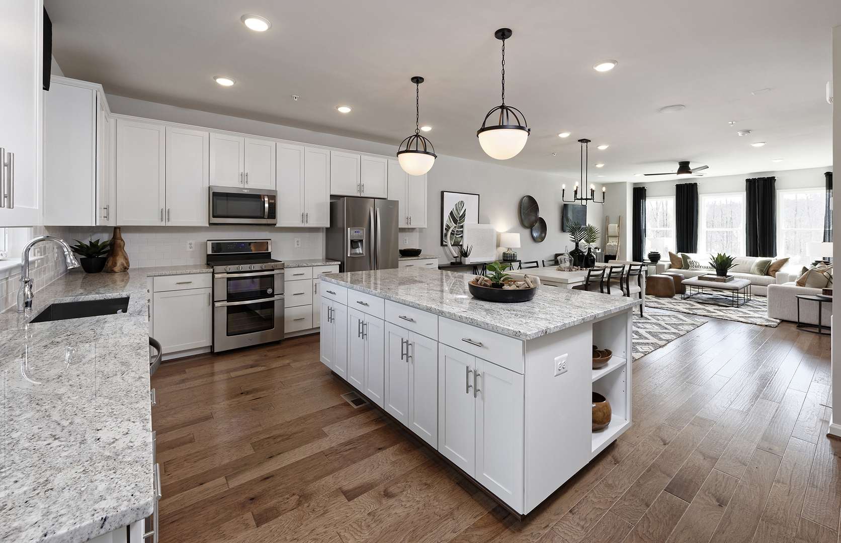 234 Mary DR #05320, Schaumburg, IL 60193