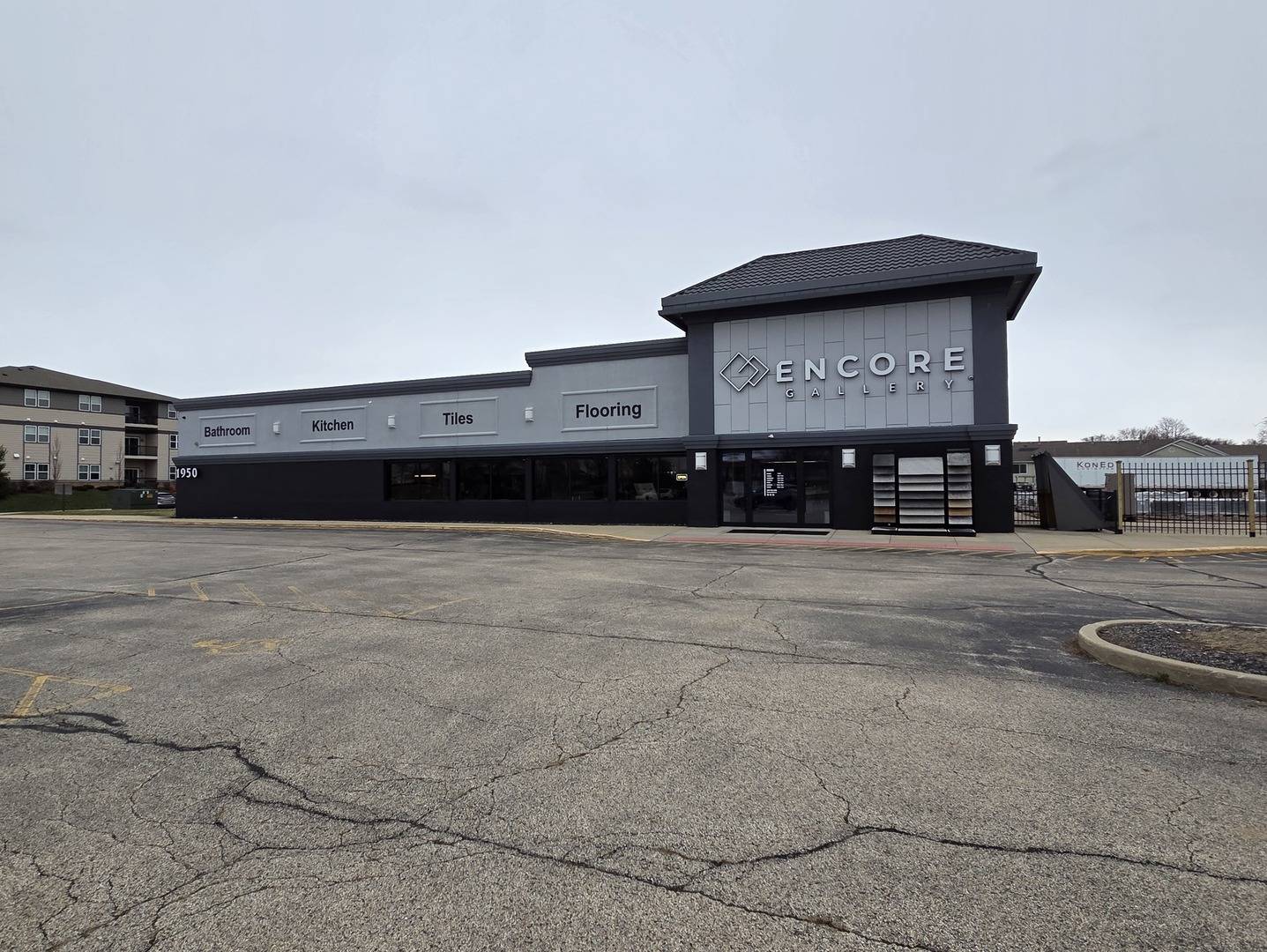 1950 Lincoln HWY, St. Charles, IL 60174
