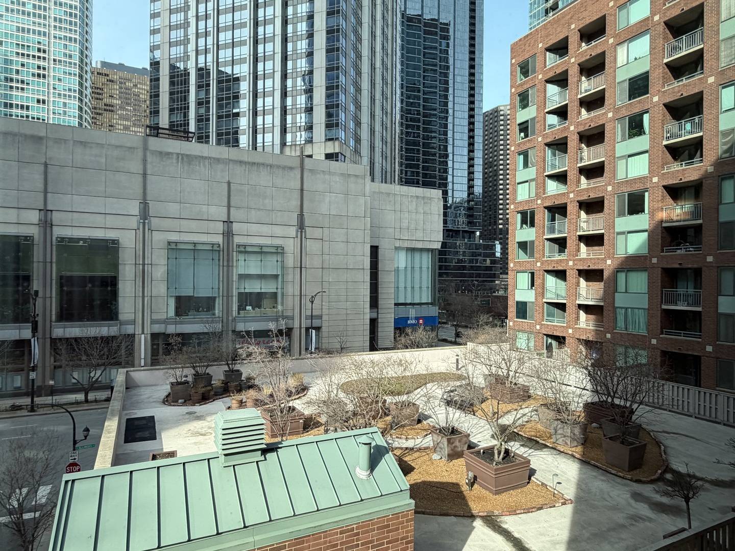 480 N McClurg CT #520, Chicago, IL 60611