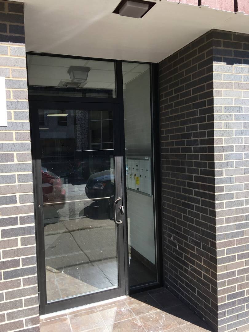 5642 W Diversey AVE, Chicago, IL 60639