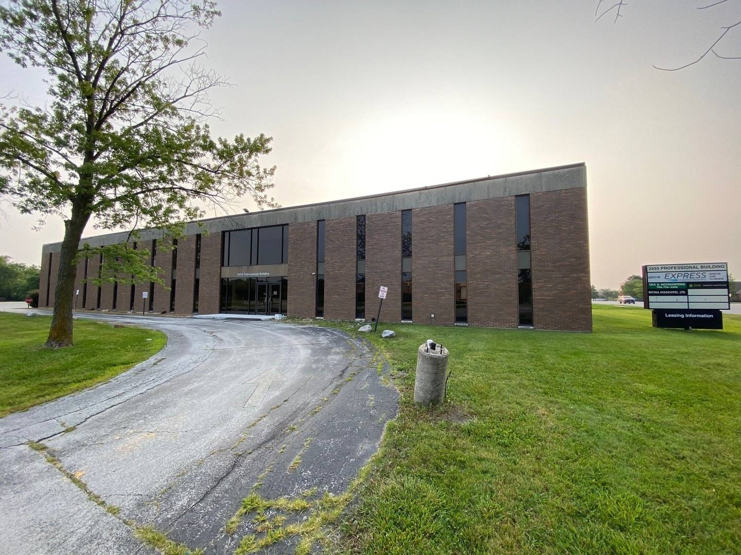 2555 W Lincoln HWY #113, Olympia Fields, IL 60461
