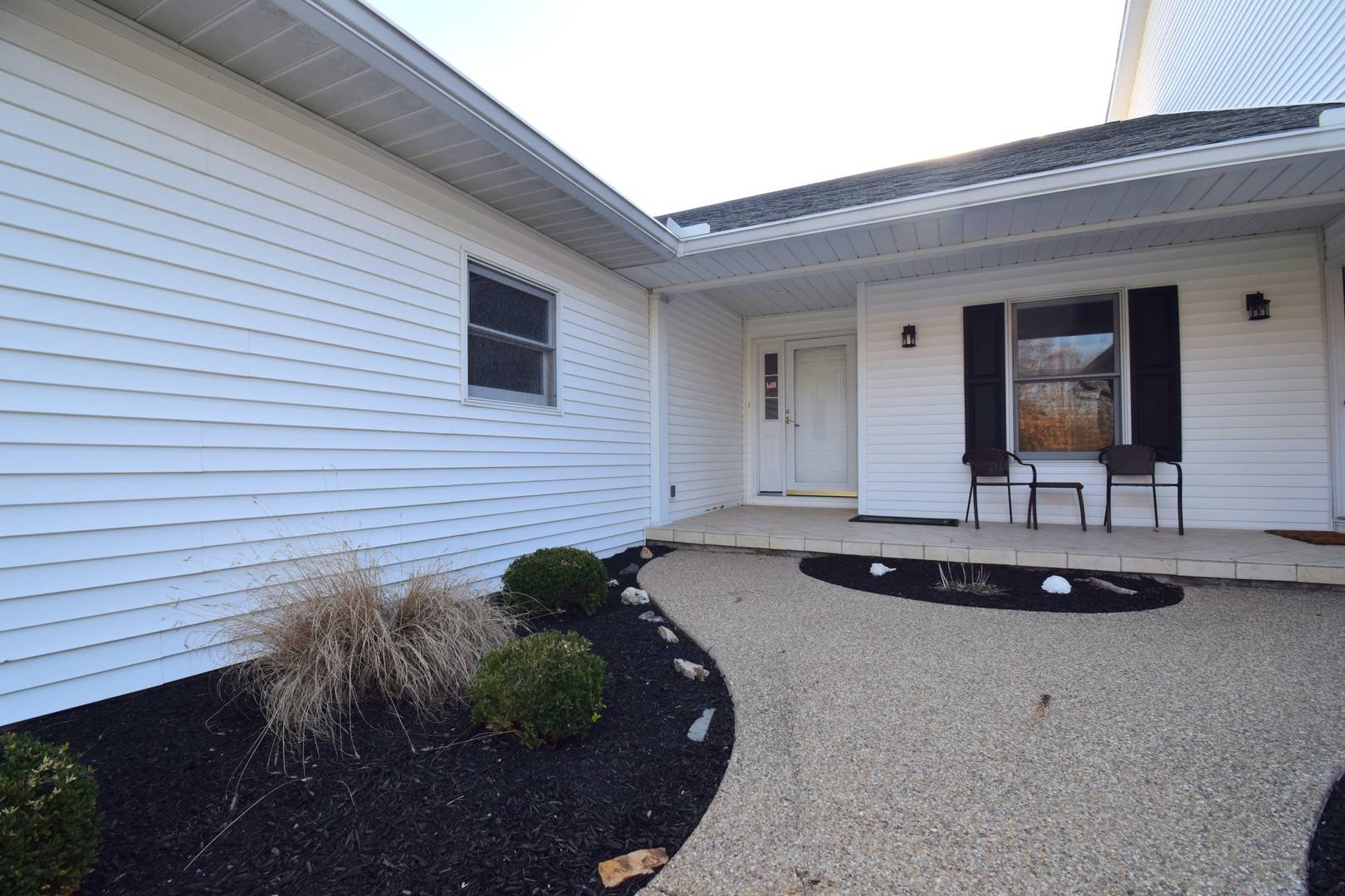 1024 Mulligan DR #1024, Mt Vernon, IL 62864