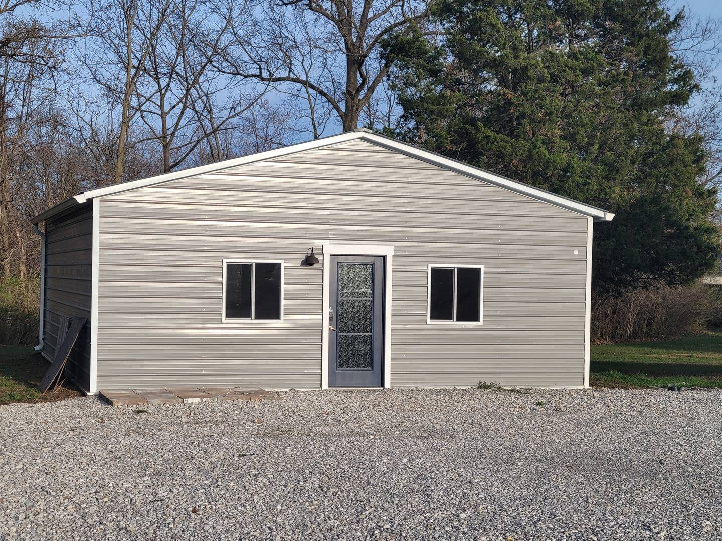 1506 Salem RD, Mt Vernon, IL 62864