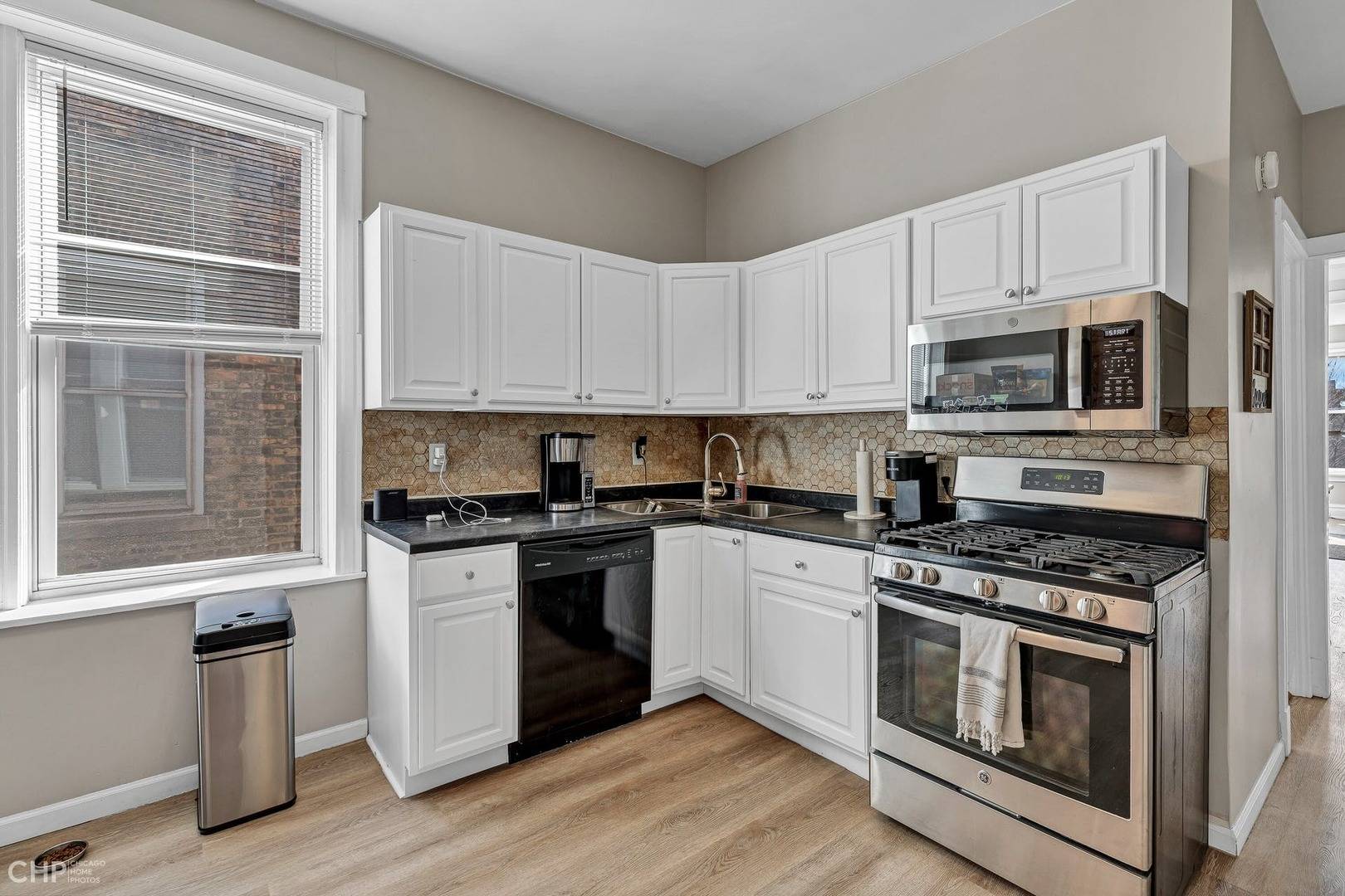 2346 W Thomas ST #3F, Chicago, IL 60622