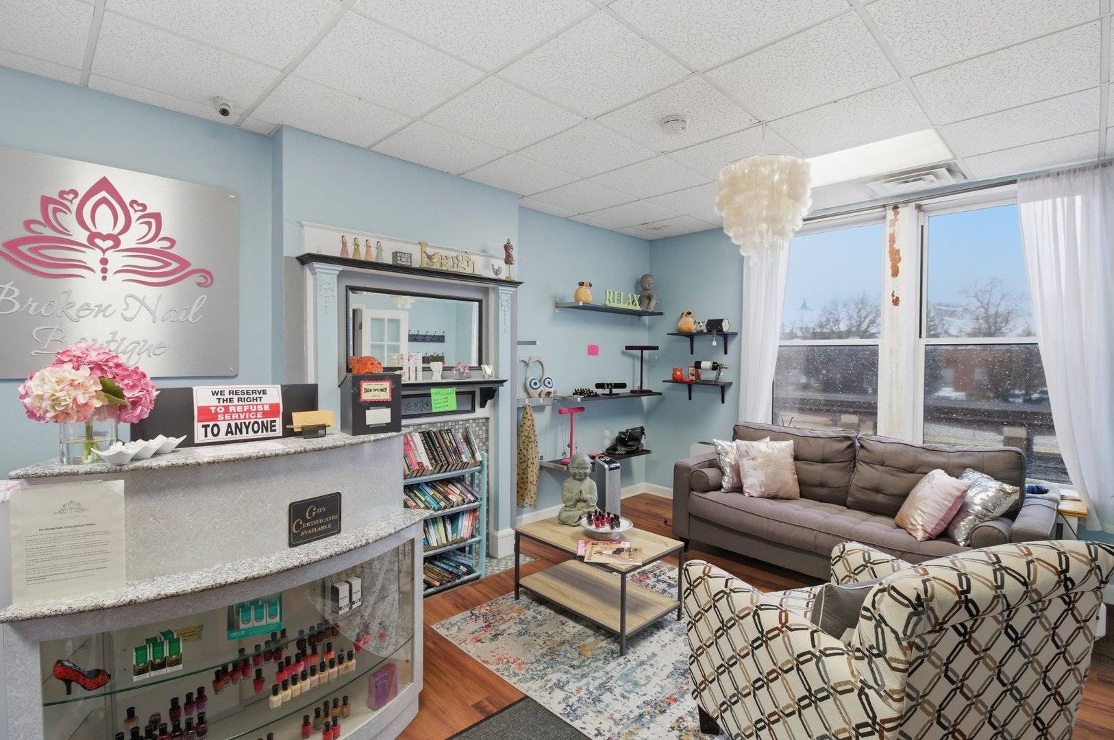 108 W Burlington AVE #2, La Grange, IL 60525