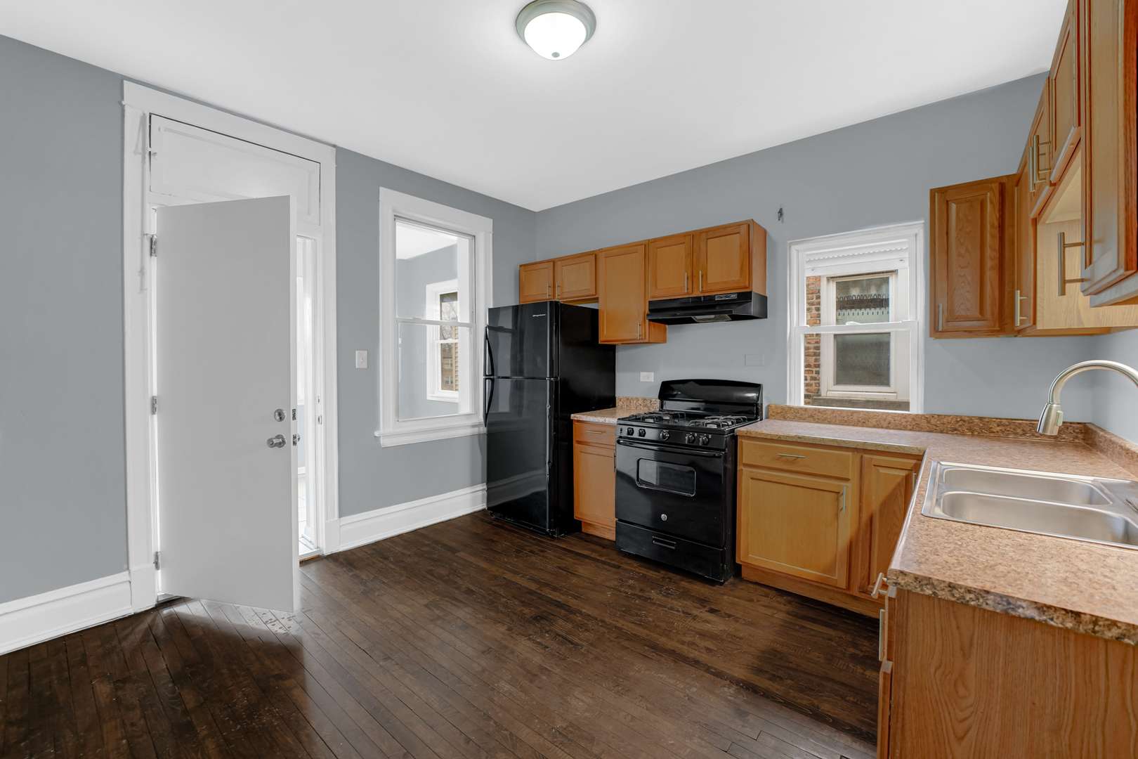 7227 S Michigan AVE, Chicago, IL 60619