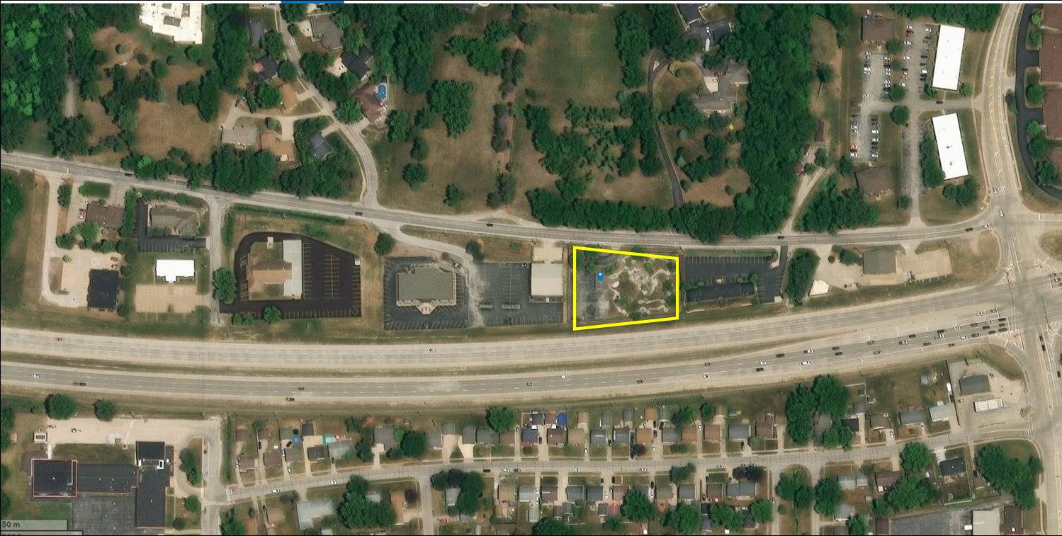 5000 38th AVE, Moline, IL 61265