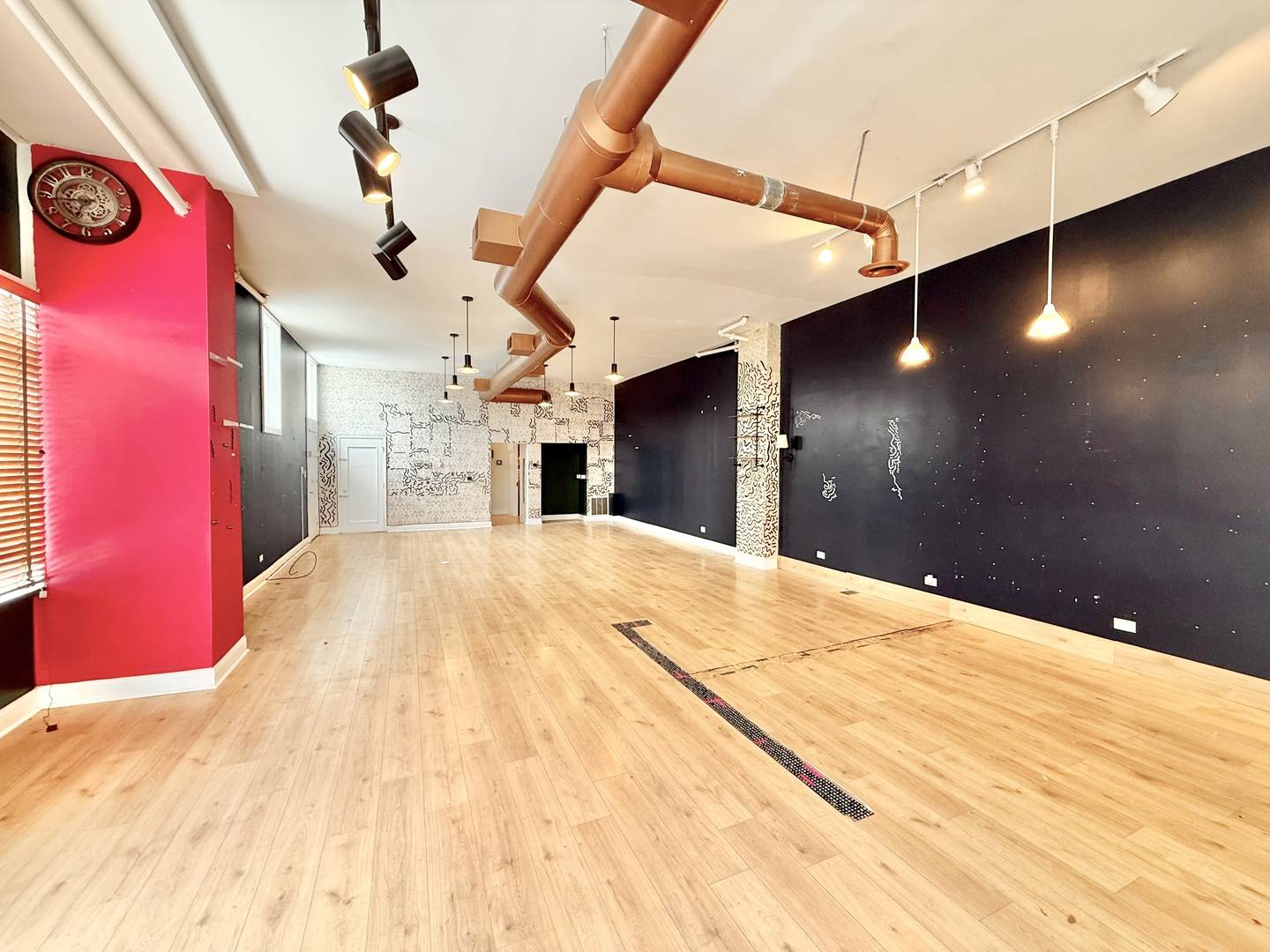 1355 W Chicago AVE #CS, Chicago, IL 60642