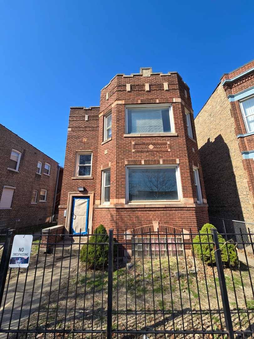 7352 S Langley AVE, Chicago, IL 60619