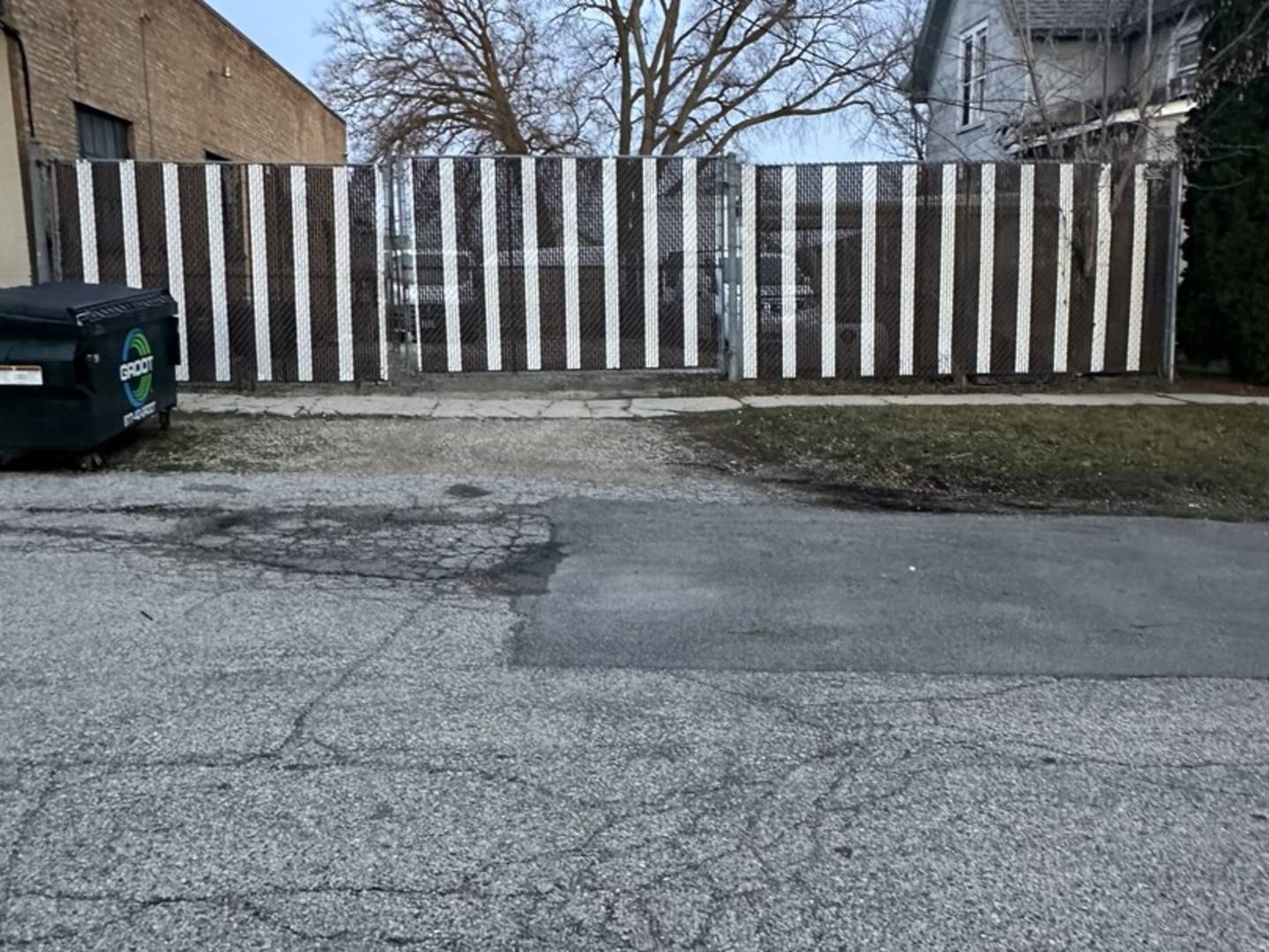3331 W Elm (Rt 120) ST, Mchenry, IL 60050
