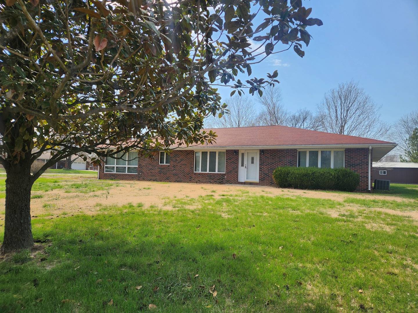 3769 Oxbow RD, Pinckneyville, IL 62274