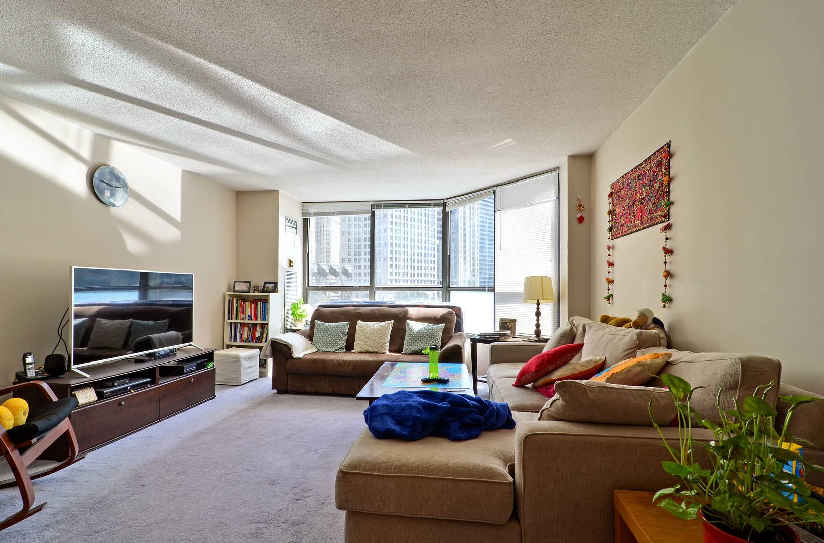 405 N Wabash AVE #110, Chicago, IL 60611