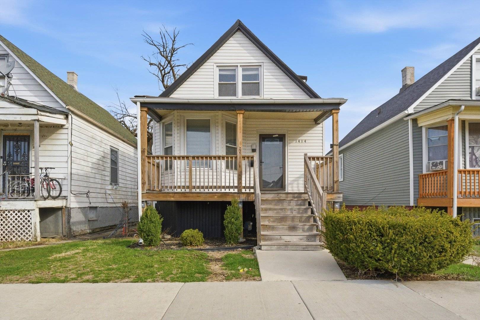 1414 W 73rd PL, Chicago, IL 60636