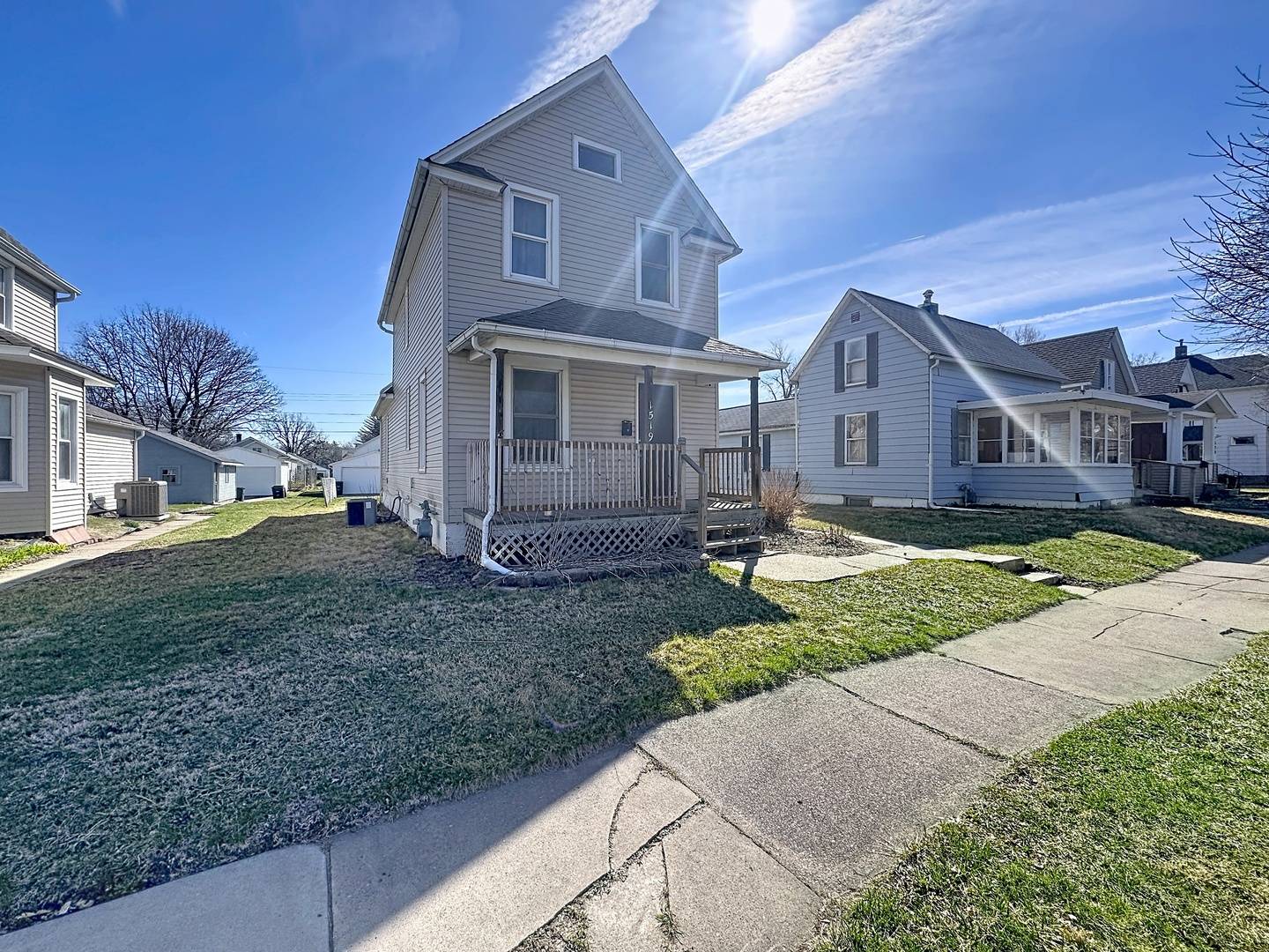 1519 42nd ST, Rock Island, IL 61201