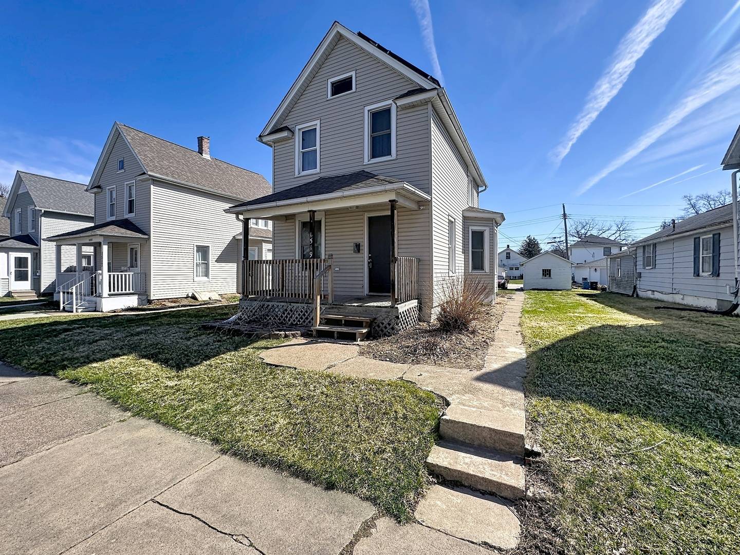 1519 42nd ST, Rock Island, IL 61201