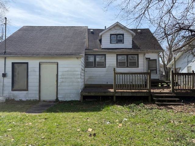 600 Dewey ST, Eldorado, IL 62930