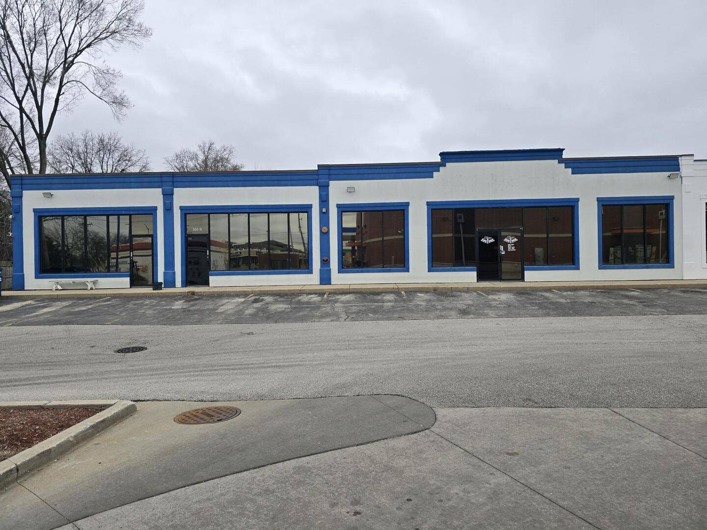 430 Swift RD #A, Addison, IL 60101