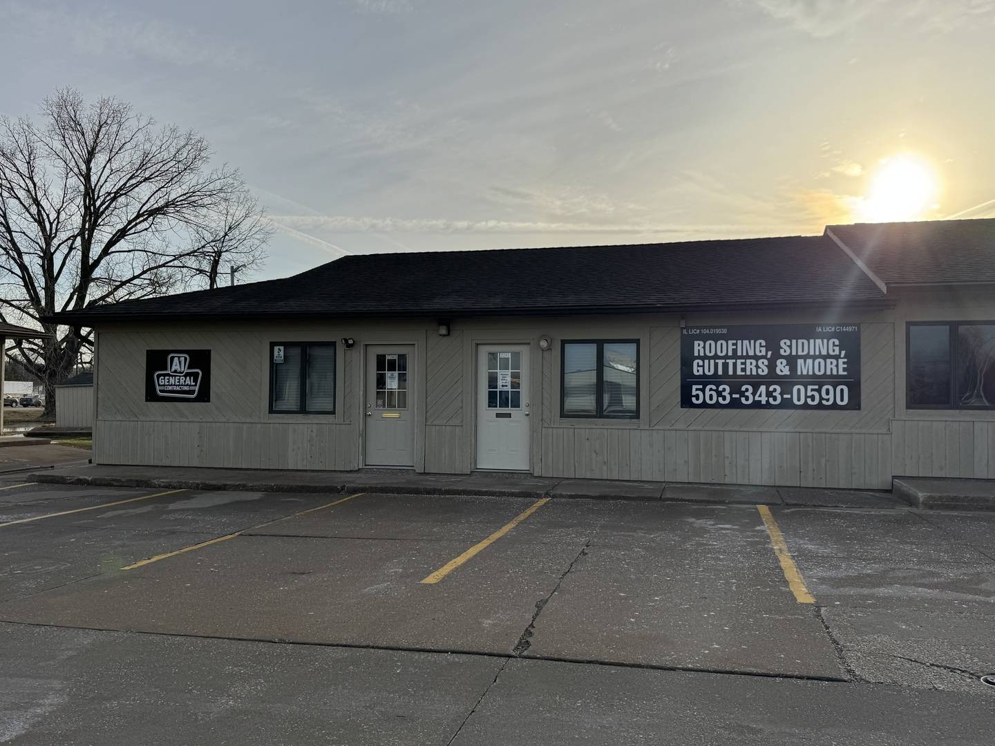 2241-2251 52nd AVE, Moline, IL 61265