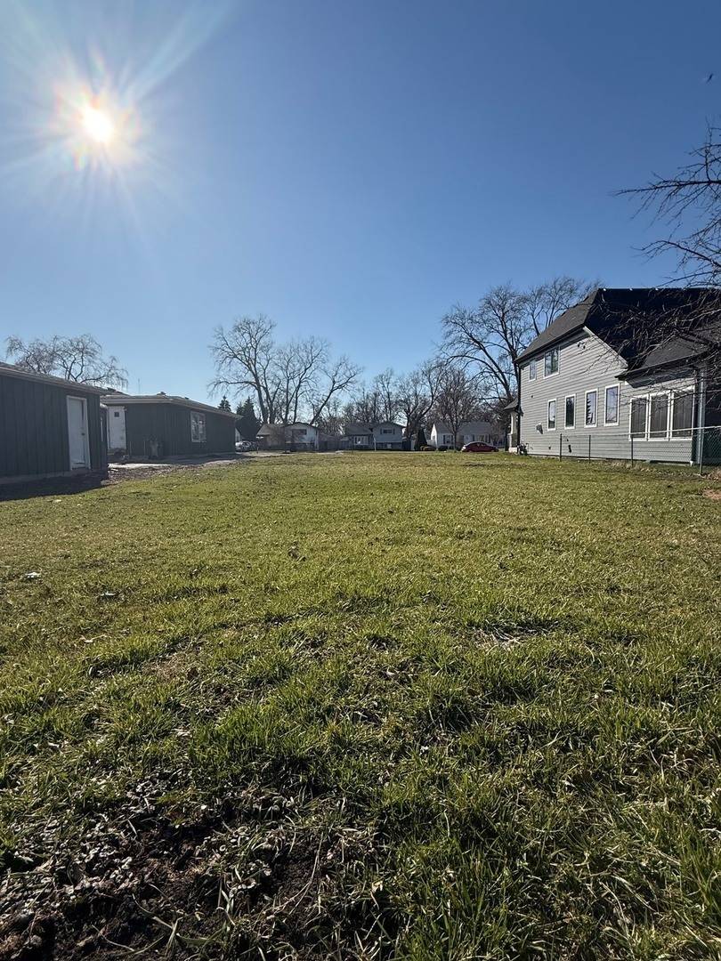 341 OAK AVE, Wood Dale, IL 60191