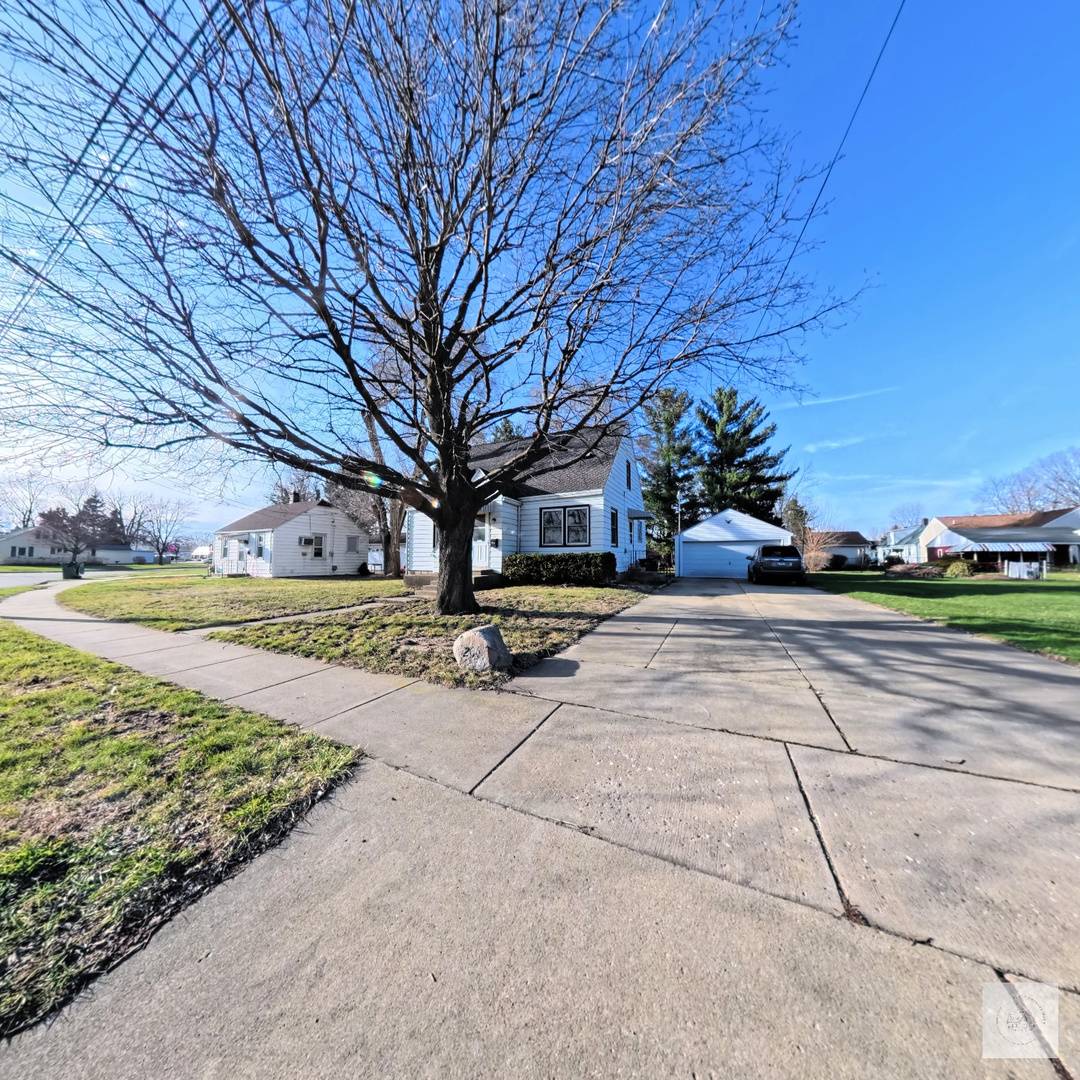 206 E 4th ST, Streator, IL 61364