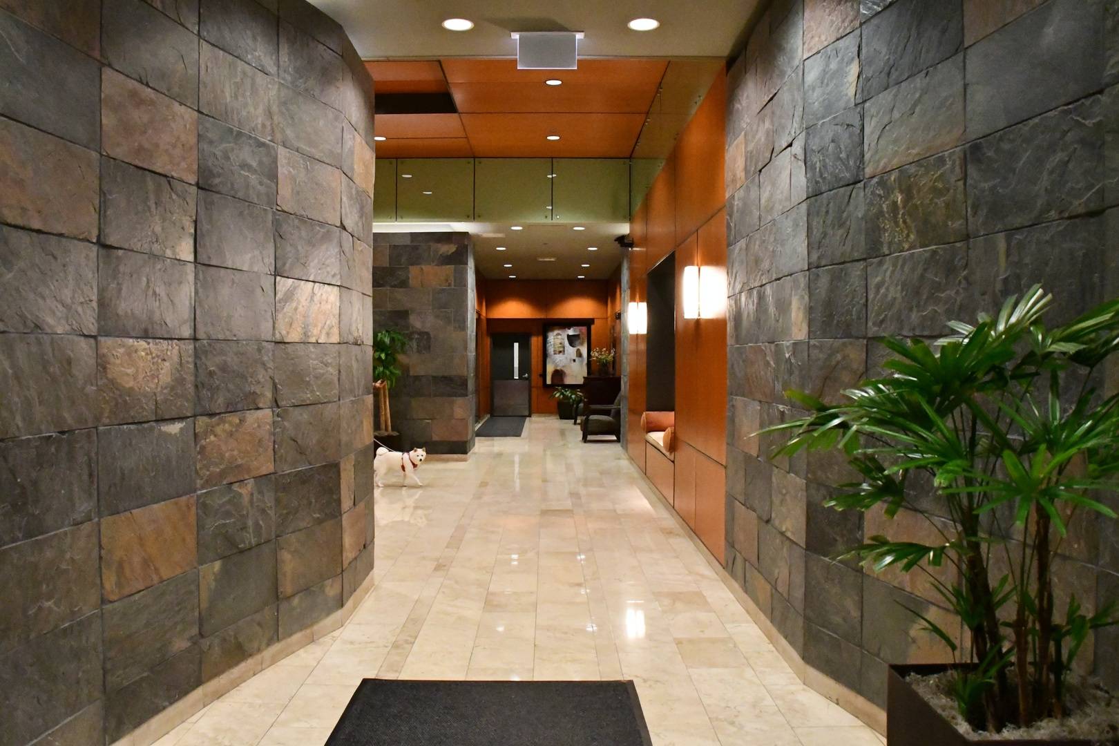 208 W Washington ST #1403, Chicago, IL 60606
