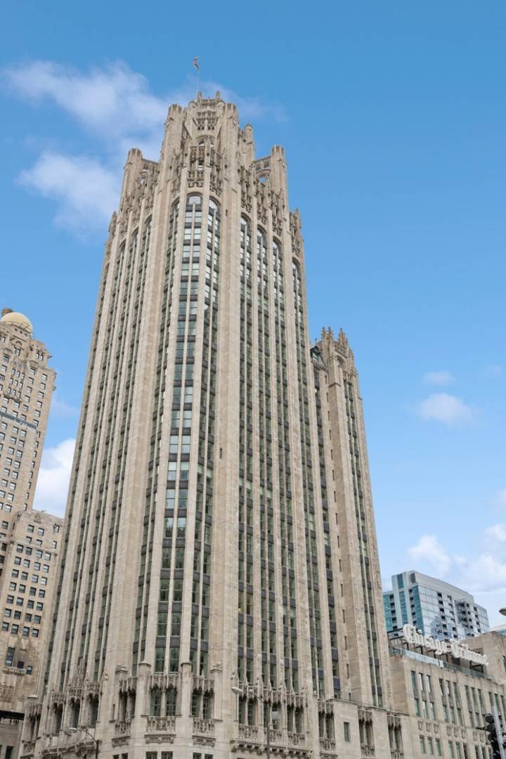 435 N Michigan AVE #1803, Chicago, IL 60611