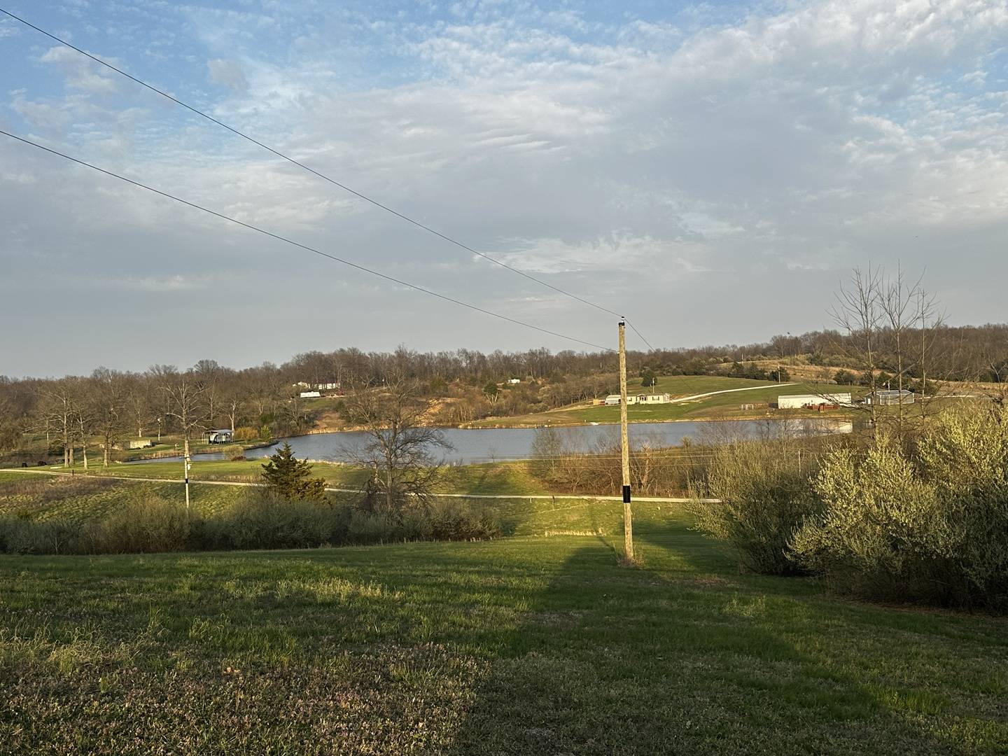 5609 Ten Mile RD, Mcleansboro, IL 62859