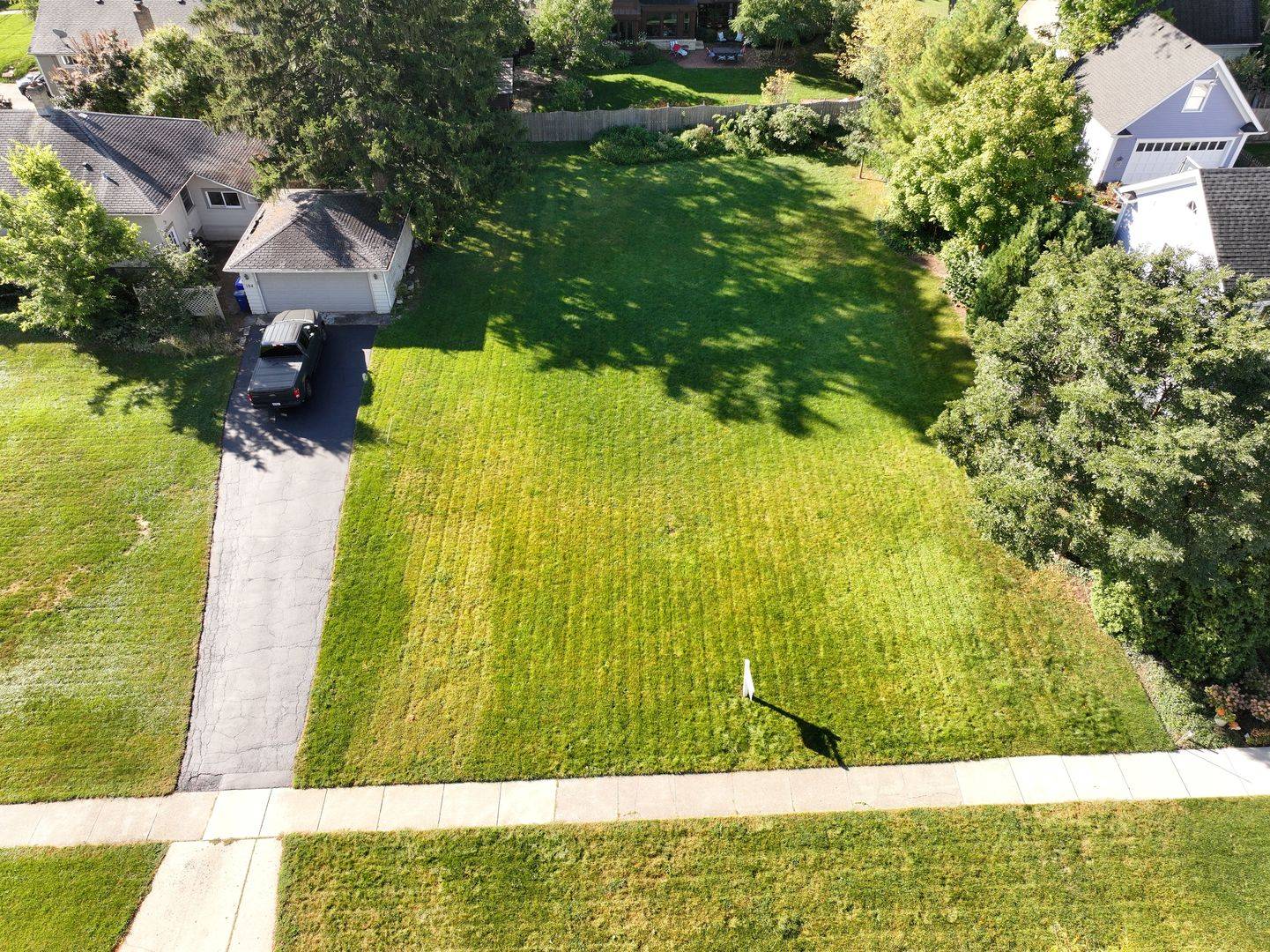 114 W Prairie AVE, Wheaton, IL 60187