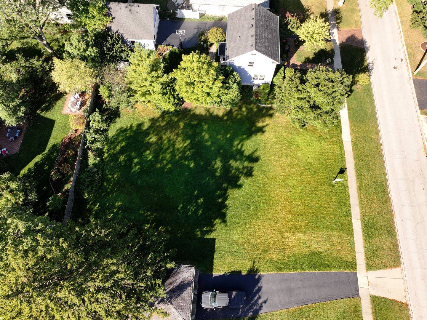 114 W Prairie AVE, Wheaton, IL 60187