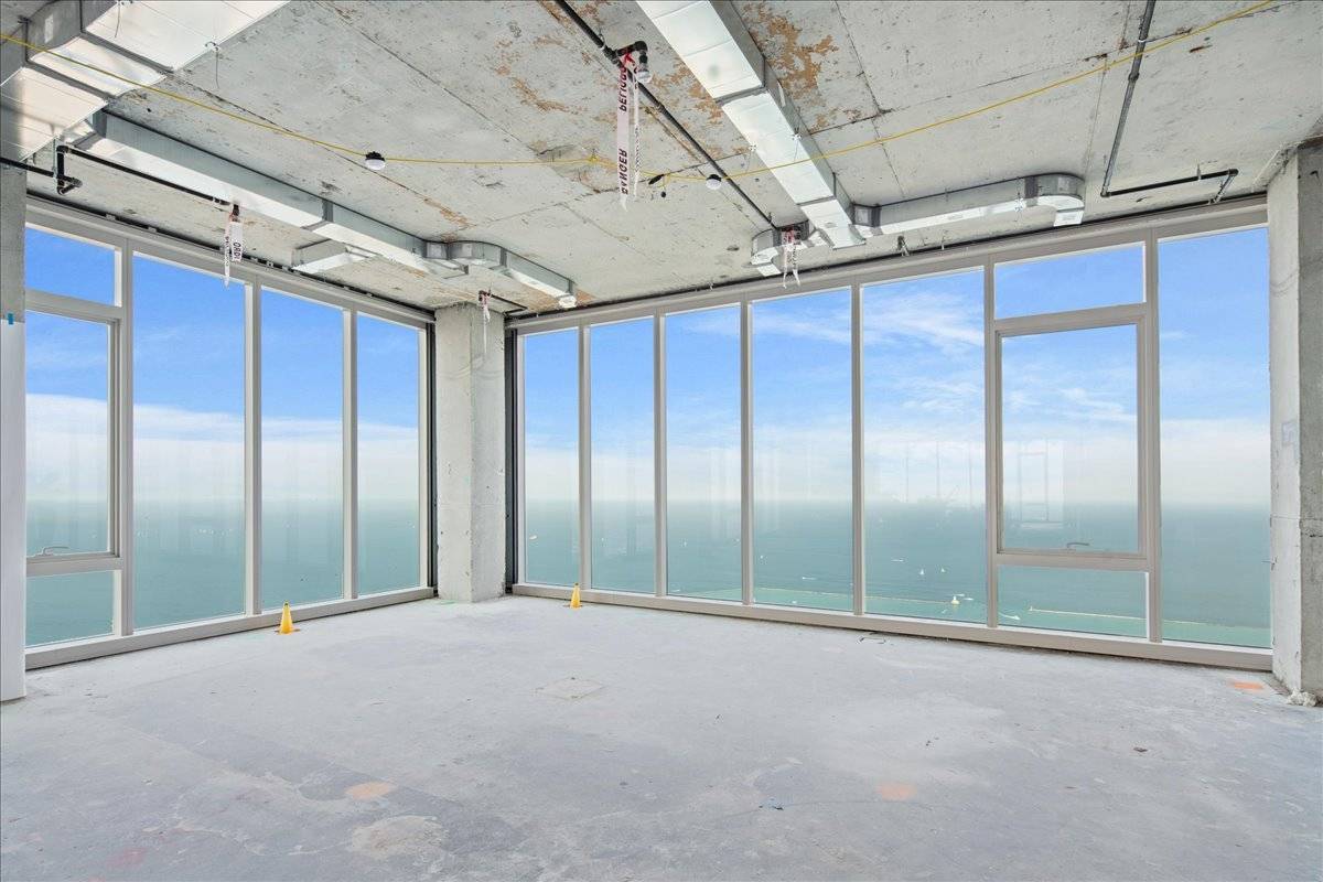 363 E Wacker DR #9101, Chicago, IL 60601
