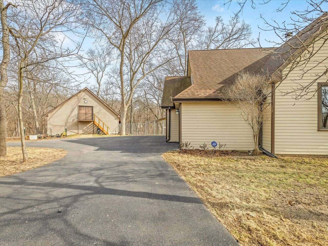 24-114 Lake Carroll BLVD, Lanark, IL 61046
