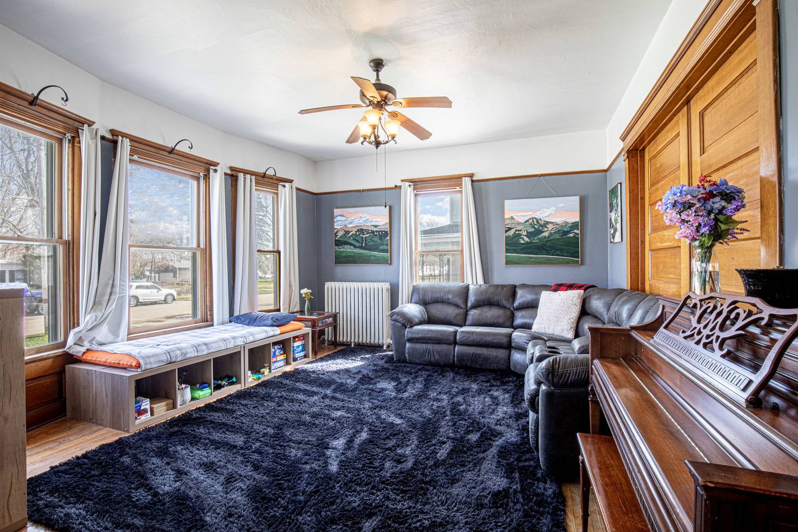 504 Stilson ST, Earlville, IL 60518
