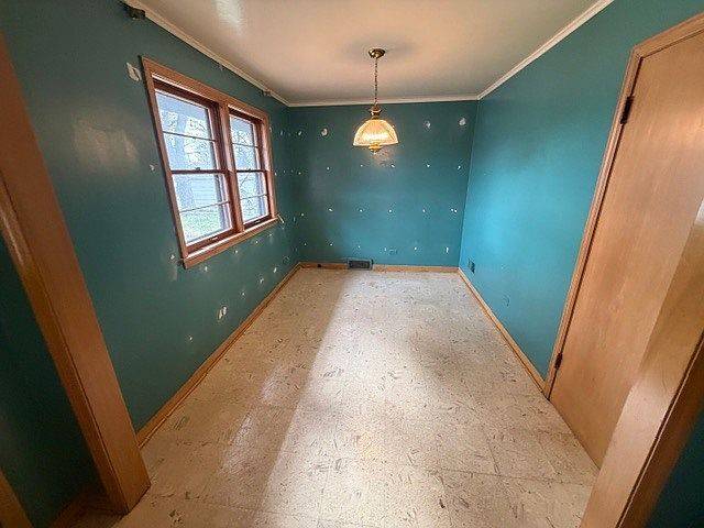 12501 S Throop ST, Calumet Park, IL 60827