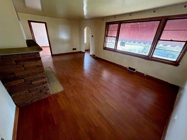 12501 S Throop ST, Calumet Park, IL 60827